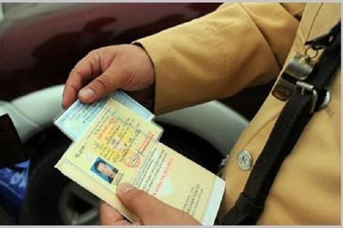 Đề xuất hàng loạt quy định mới về thẩm quyền, phí cấp Bằng lái xe trong Công an nhân dân