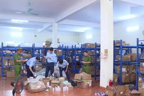 Nhập lậu 70 nghìn sản phẩm, 1 cá nhân bị phạt 95 triệu đồng