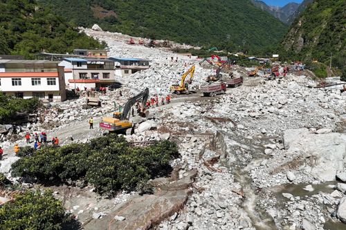 Hơn 80.000 người ở Tứ Xuyên phải sơ tán do mưa lớn
