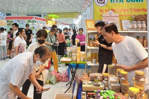 Khẩn trương gỡ vướng trong hỗ trợ doanh nghiệp