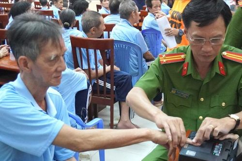Cấp giấy tờ tùy thân cho nhân khẩu đặc biệt: Để không ai bị bỏ lại phía sau