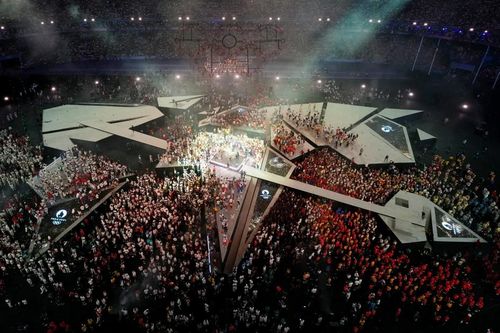 Chùm ảnh: Hoành tráng lễ bế mạc Olympic Paris 2024