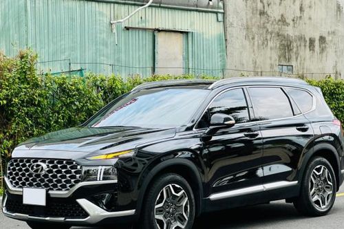 Giá xe Hyundai Santa Fe lăn bánh tháng 8/2024: Giảm giá xả kho đón bản mới