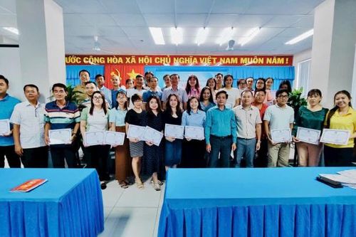 Đổi mới phương pháp bồi dưỡng nghiệp vụ và sáng tạo tác phẩm báo chí hiện đại tại Kiên Giang