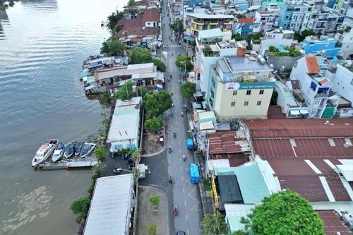 Tuyến đường ven kênh làm dự án nghìn tỷ ở TP.HCM