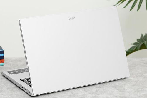 Laptop Acer giảm giá sâu cho học sinh, sinh viên