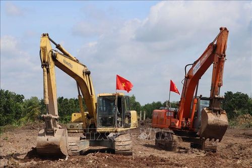 Khởi công dự án thành phần 2 cao tốc An Hữu – Cao Lãnh