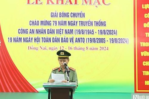 Khai mạc Giải bóng chuyền nam Công an tỉnh Đồng Nai