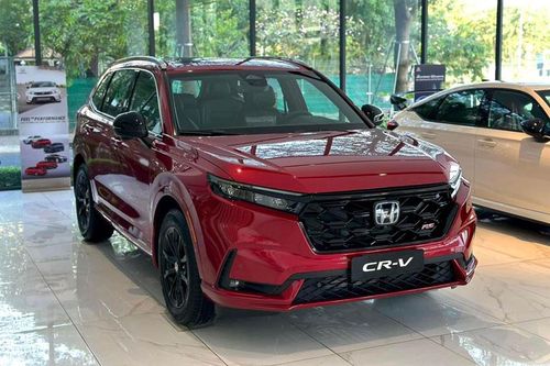 Honda CR-V 2024 giảm giá hơn 130 triệu đồng tại Việt Nam, 'đe nẹt' Mazda CX-5