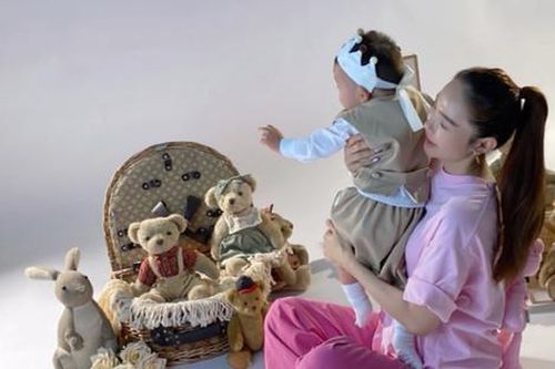 Minh Hằng làm thêm nghề tay trái vì quý tử?