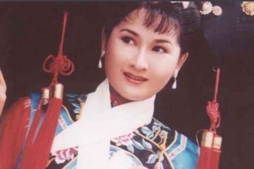 Nữ diễn viên quyết lấy lại danh tiếng sau khi bị tẩy chay vì có 30 cuộc tình 'vụng trộm'