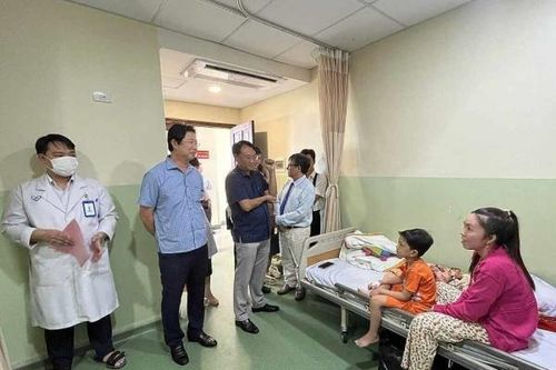 Đồng Tháp: Điều tra nguyên nhân vụ 148 người ngộ độc sau khi ăn bánh mì từ tiệm Hồng Ngọc