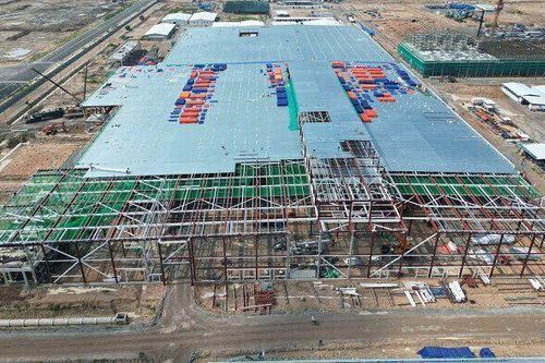 Bất động sản trầm lắng, doanh nghiệp xây dựng vẫn tăng tốc nhờ đâu?