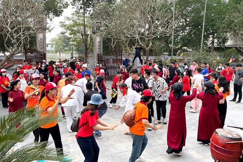 Liên kết để phát triển du lịch