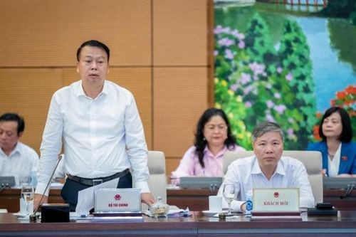 Ưu đãi đầu tư cho ngành dược: Cần thống nhất với các luật về thuế và đầu tư