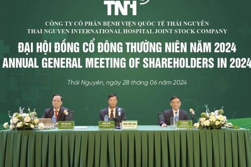 TNH tiếp tục gia hạn khoản vay với lãnh đạo công ty
