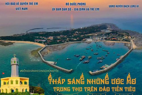 Chương trình 'Thắp sáng những ước mơ - Trung thu trên đảo tiền tiêu' năm 2024