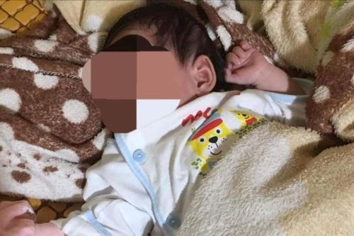 Quảng Trị: Thêm một cháu bé bị bỏ rơi 'nhờ chùa nuôi giúp'