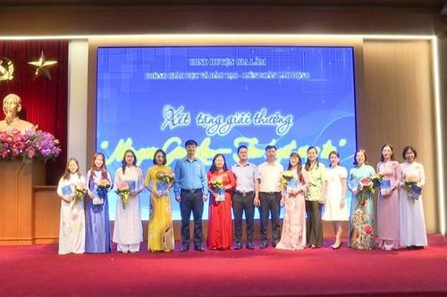 Gia Lâm: 3 nhà giáo dự giải thưởng 'Nhà giáo Hà Nội tâm huyết, sáng tạo'