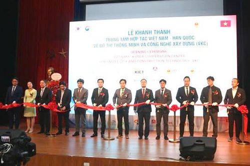 Khánh thành TT hợp tác Việt Nam - Hàn Quốc về đô thị thông minh