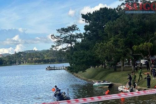 Nhảy xuống hồ Xuân Hương bơi, một người tử vong