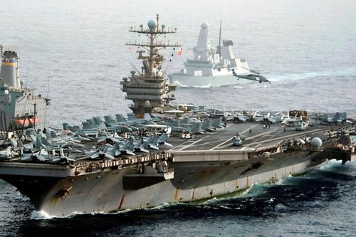 Nhóm tác chiến tàu sân bay Abraham Lincoln mà Mỹ triển khai tới Trung Đông mạnh cỡ nào?