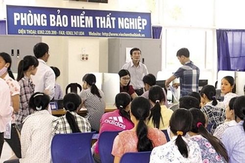 Đề xuất tăng trợ cấp thất nghiệp lên 75%