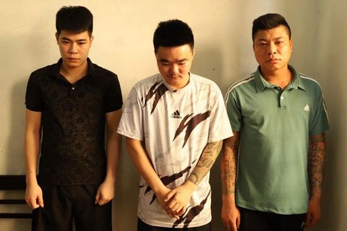 Bắt nhóm lừa bán xe máy giá rẻ trên mạng, chiếm đoạt 10 tỷ đồng