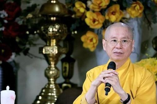Ông Vương Tấn Việt không có tên trong danh sách thi cấp 3 vẫn có bằng tiến sĩ, ĐH Luật Hà Nội nói gì?