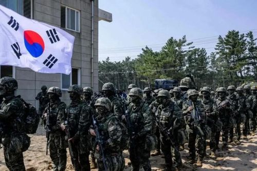 Hàn Quốc tổ chức duyệt binh quy mô lớn năm thứ 2 liên tiếp