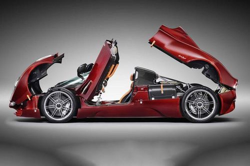 Chiêm ngưỡng siêu xe Pagani Utopia Roadster vừa trình làng