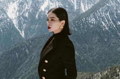 Lệ Quyên 'đánh đổi' khi hát hit trăm triệu view của Hoài Lâm