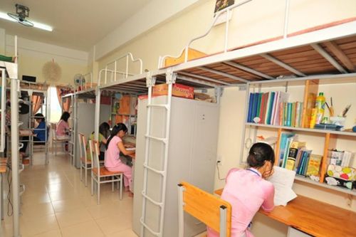 Cẩn trọng khi chuyển tiền đăng ký chỗ ở ký túc xá