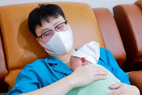 Sinh đủ hai con được ưu tiên mua nhà ở xã hội