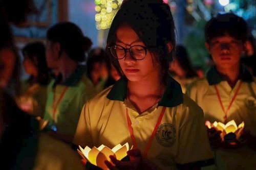 Còn biết ơn là còn hạnh phúc