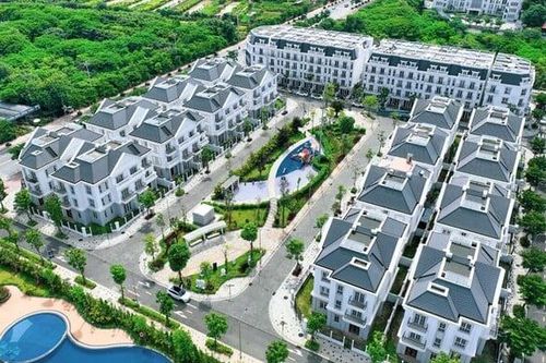 Thị trường biệt thự, liền kề tại Hà Nội 'ấm' trở lại, tình trạng bán tháo, cắt lỗ không còn
