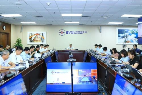 Bám sát tiến độ thi công Nhà máy thủy điện Hòa Bình mở rộng