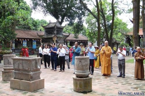 Đoàn chuyên gia ICOMOS thẩm định thực địa hồ sơ di sản thế giới tại Hải Dương