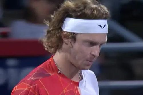 Andrey Rublev thất bại tại chung kết giải Canada mở rộng