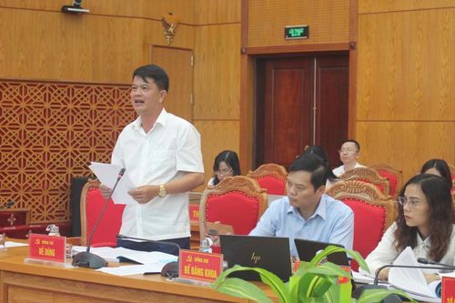 Hội thảo lần thứ nhất bản thảo cuốn sách 'Đất và người Cao Bằng'