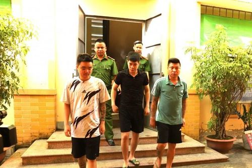 Rao bán xe máy giá rẻ, chiếm đoạt 10 tỷ đồng