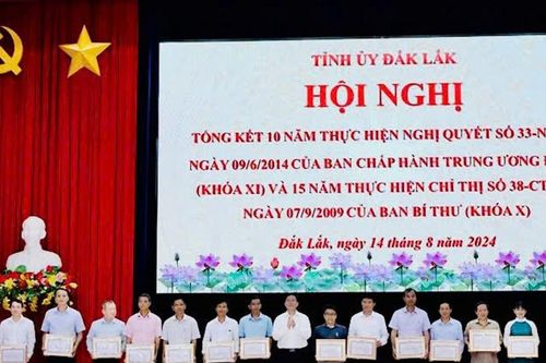 Tỉnh ủy Đắk Lắk: Phát huy các thiết chế văn hóa ở cơ sở