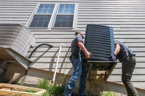 Dùng máy lạnh bị báo cảnh sát ở 'nơi ẩn náu của người giàu'