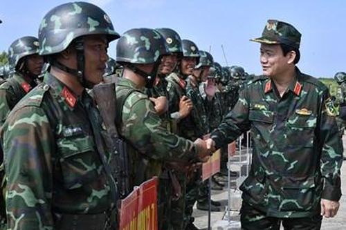 Phong trào Thi đua Quyết thắng - động lực phát triển toàn diện của LLVT Quân khu 9