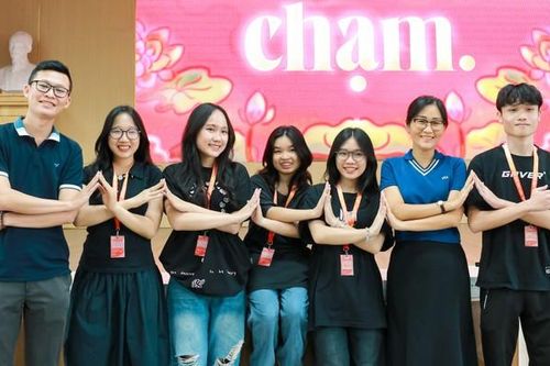 Người trẻ kể chuyện 'hồn gốm'