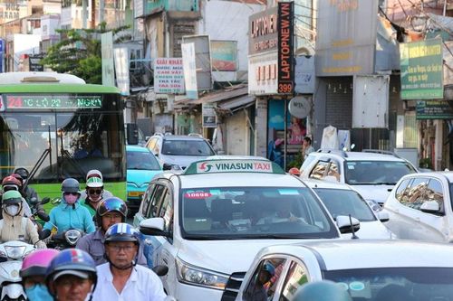 TPHCM: Cấm xe lưu thông trên nhiều tuyến đường trung tâm