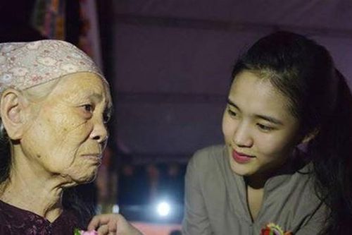 Vu lan không sa đà cầu cúng, đốt vàng mã