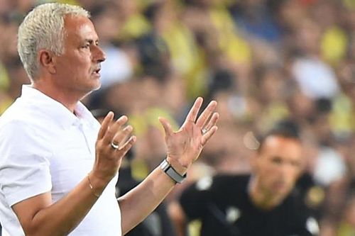 Đội bóng của Mourinho bị loại đau đớn ở Cúp C1