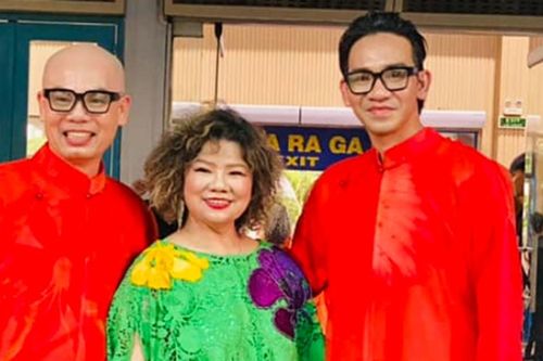 Giọt nước mắt của NSND Thanh Hoa trong show diễn Vũ Ngọc và Son