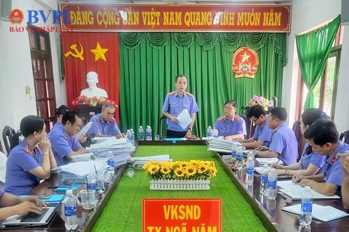 VKSND tỉnh Sóc Trăng kiểm tra toàn diện tại VKSND thị xã Ngã Năm